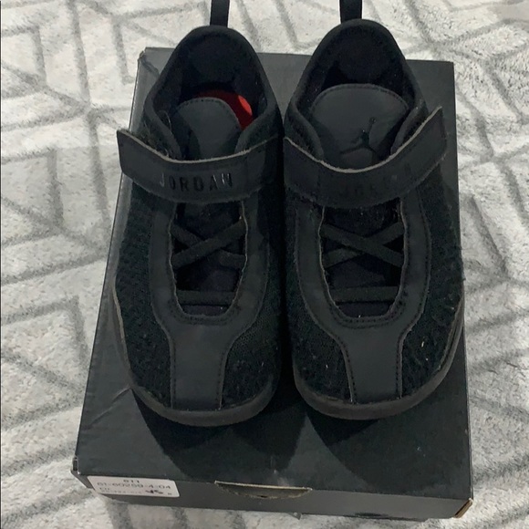 Jordan Sneakers Excellent Condition - Picture 2 of 6